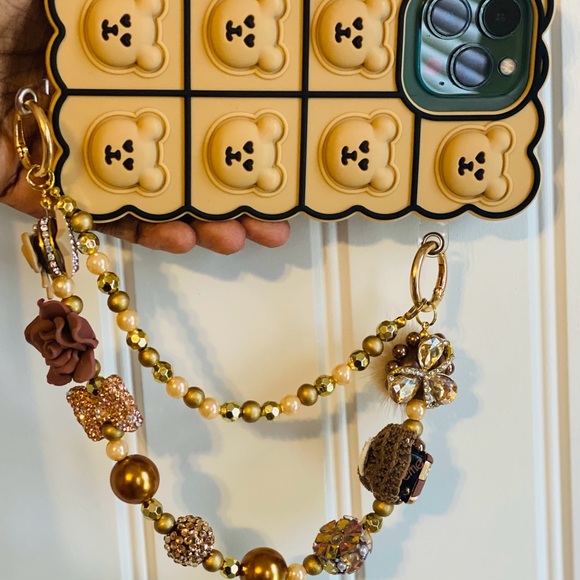 Handmade Phone Chain - Picture 4 of 6